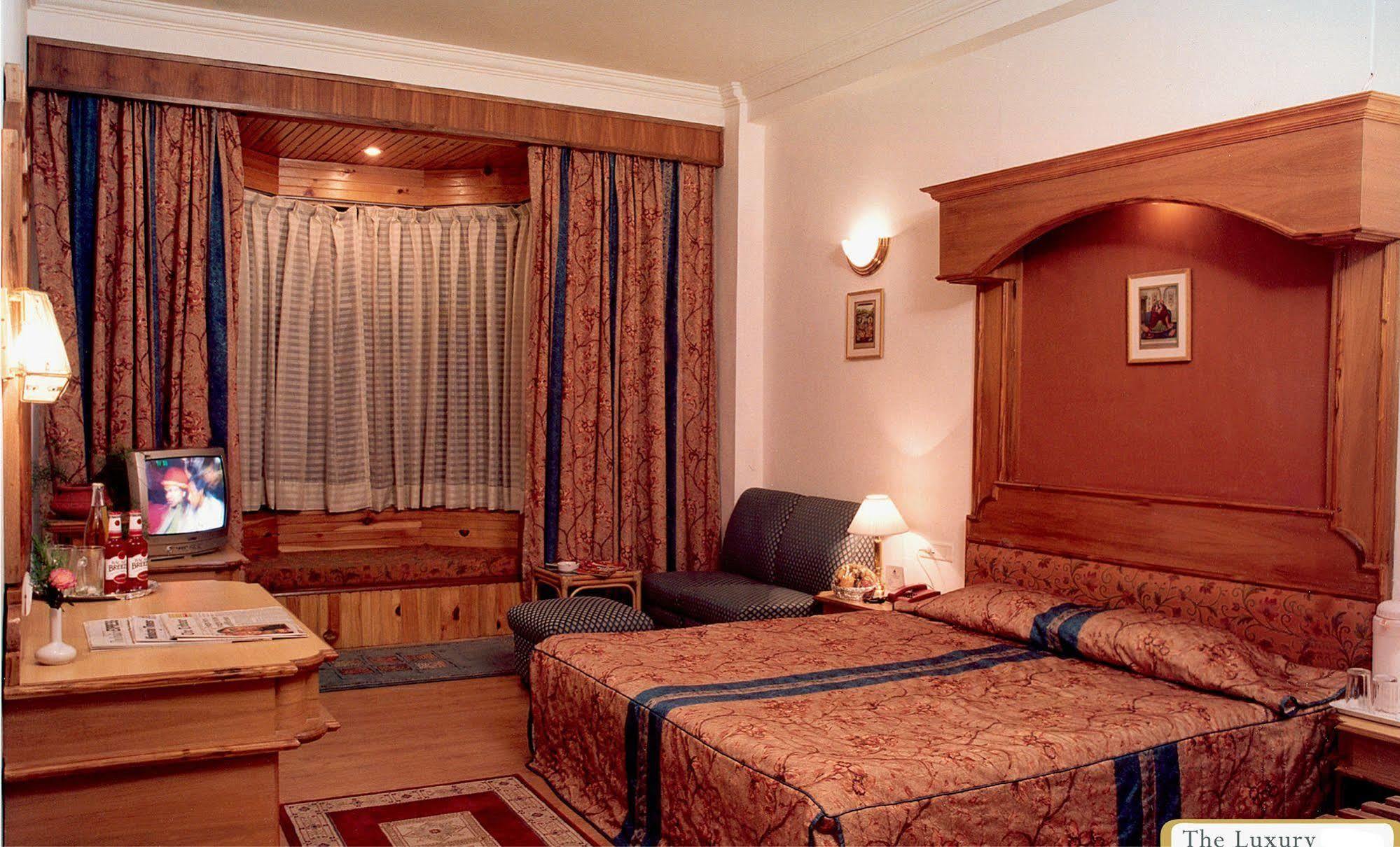 Hotel Manali Heights Extérieur photo