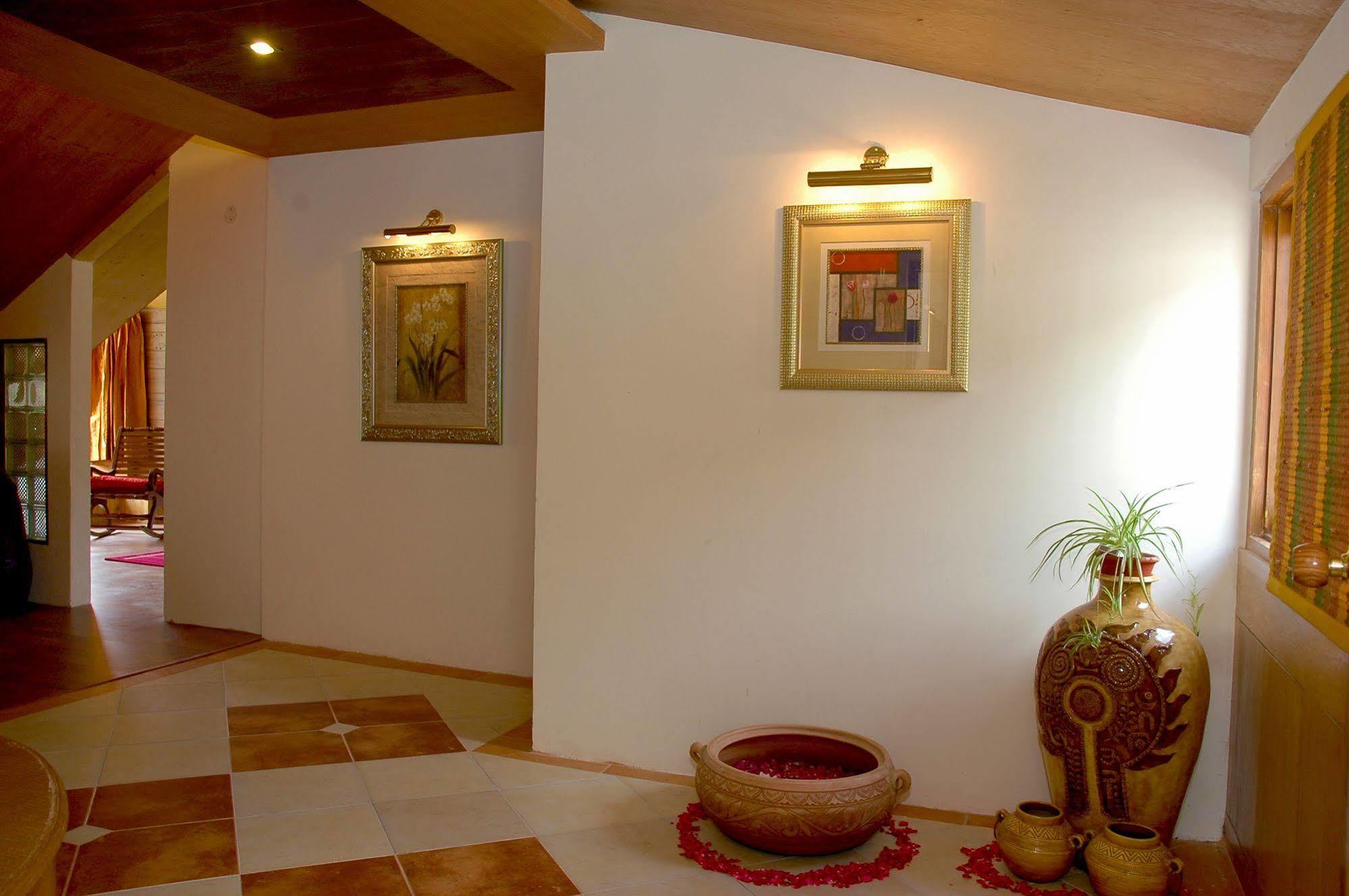 Hotel Manali Heights Extérieur photo